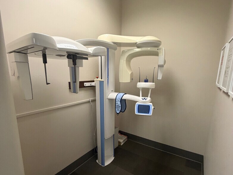 More Photos Of 6848 E Brown Rd, Mesa Medical For Sale
