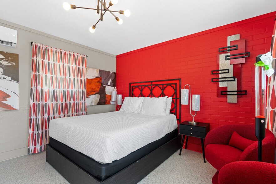 More Photos Of 3155 W Highway 98, Port Saint Joe Hotel For Sale