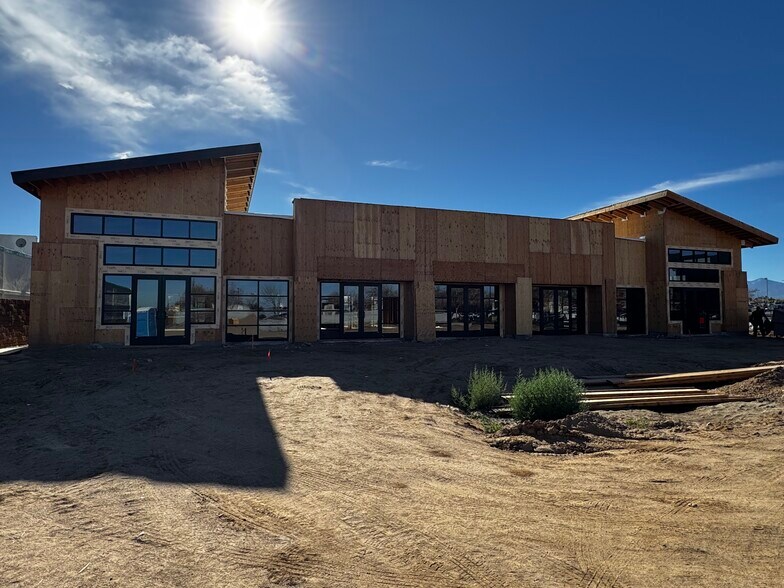 More Photos Of 15634 Main St, Hesperia Storefront For Sale