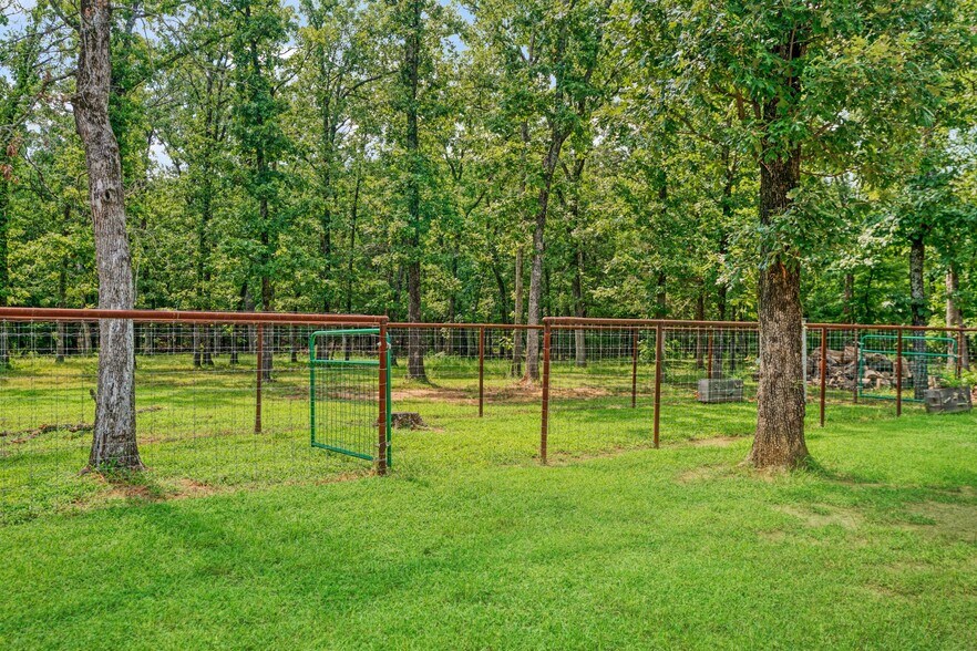 More Photos Of 821 County Road 43830, Paris Multifamily For Sale