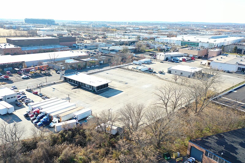 More Photos Of 2 Avenue A, Carlstadt Truck Terminal For Lease