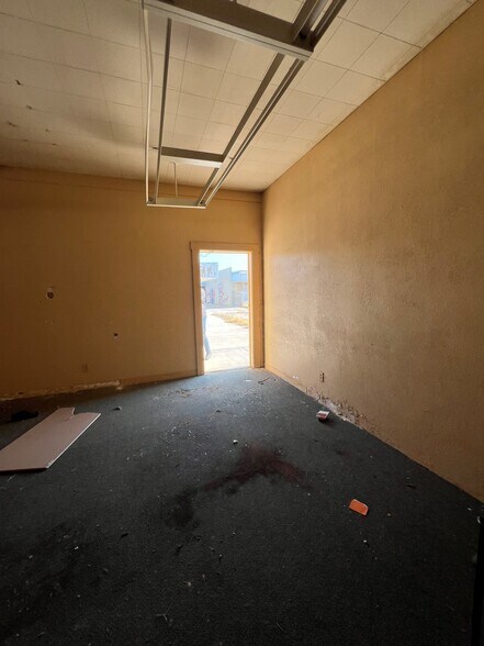 More Photos Of 401 S 3rd St, Blythe Religious Facility For Sale