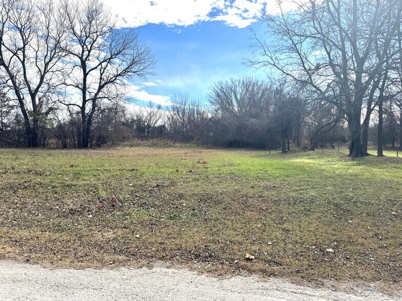 More Photos Of 108 N Agnew St, Boyd Land For Sale