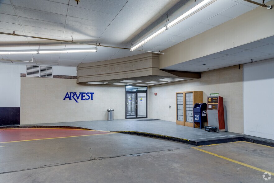 More Photos Of 201 Robert S Kerr Ave, Oklahoma City Office For Lease