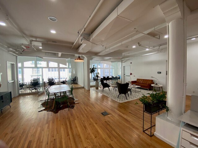 More Photos Of 381-383 Fifth Ave, New York Office For Lease