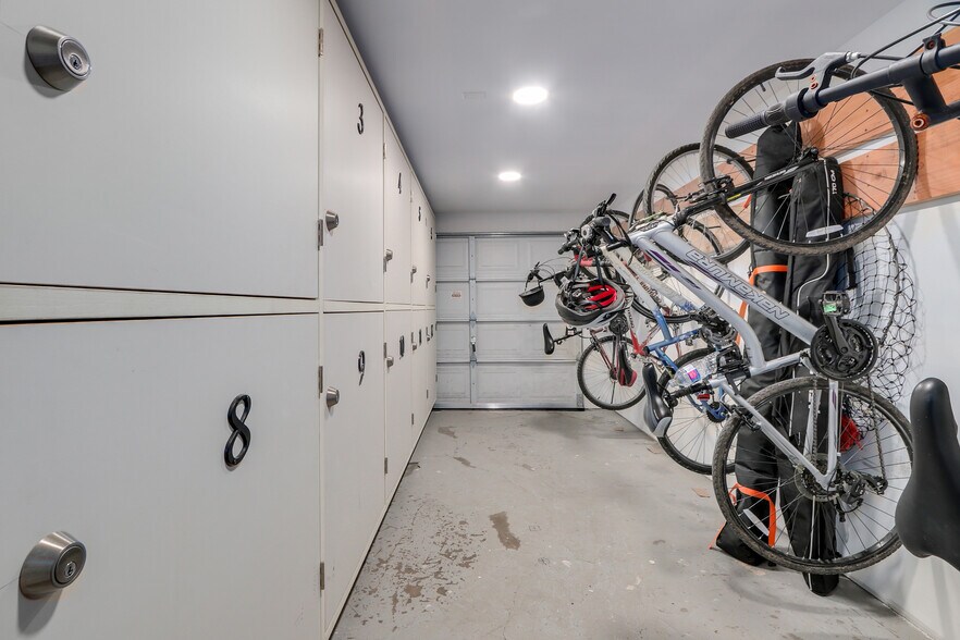 More Photos Of 3755 Cambie St, Vancouver Apartments For Sale