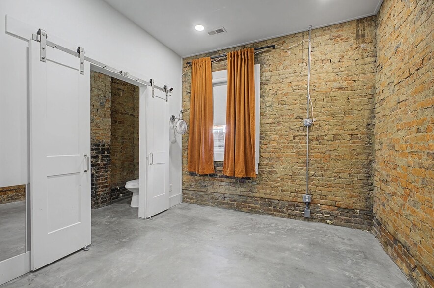 More Photos Of 1231 6th Ave N, Nashville Loft Creative Space For Lease