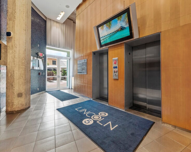 More Photos Of 605 Lincoln Rd, Miami Beach Office Residential For Lease