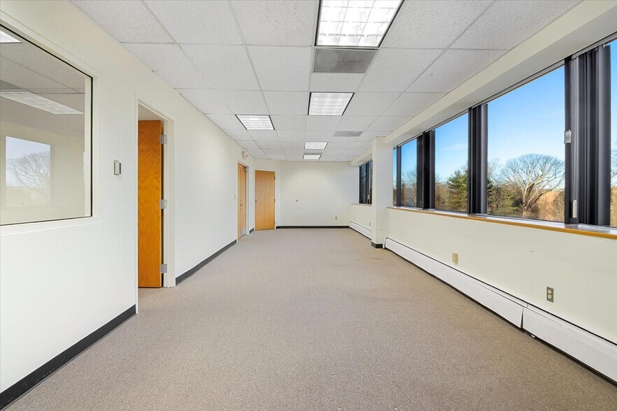 More Photos Of 140 Littleton Rd, Parsippany Office For Lease
