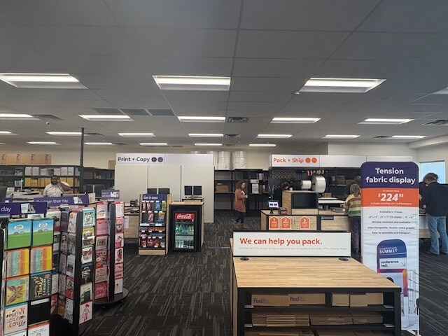 More Photos Of 17 Bryson St, Asheville Freestanding For Sale