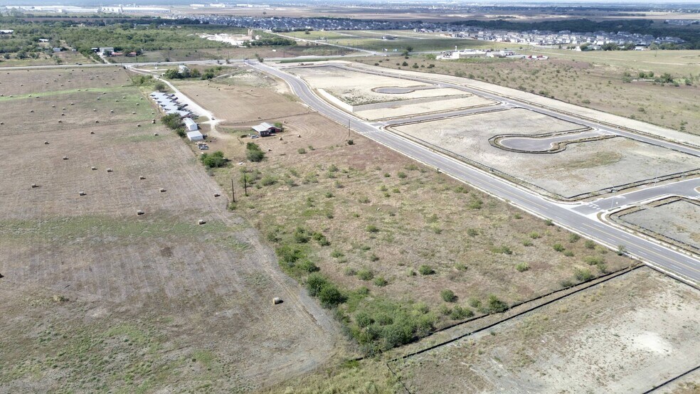 More Photos Of 158 Stockmen Ln, Maxwell Land For Sale