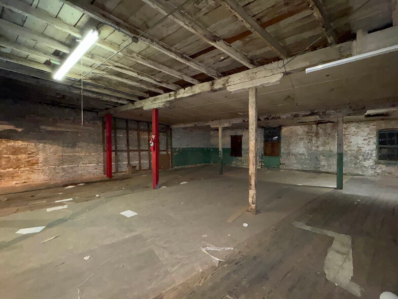 More Photos Of 1149 Watson St, Baltimore Warehouse For Sale