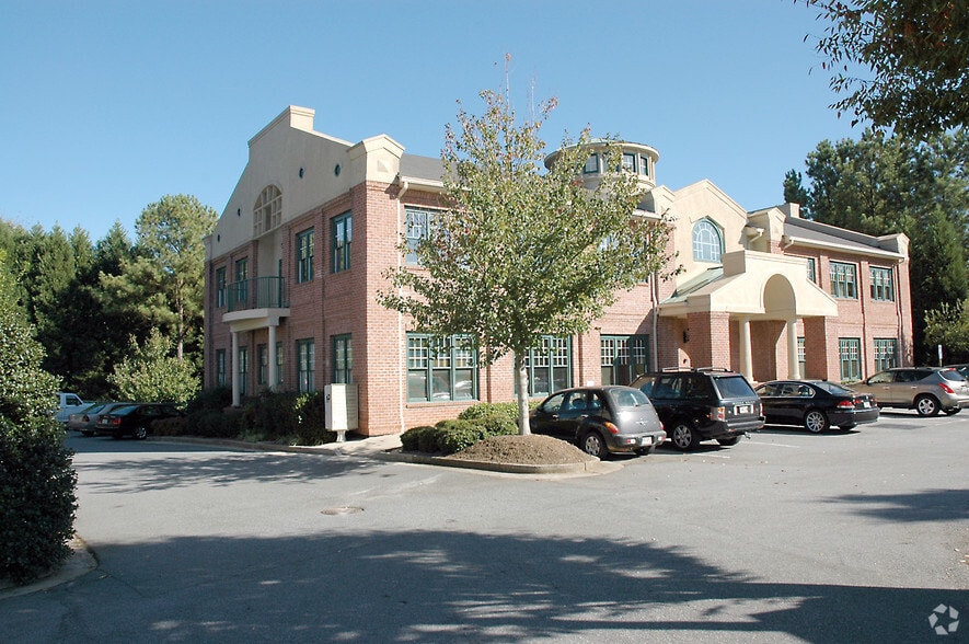 More Photos Of 1095 Old Roswell Rd, Roswell Office For Sale