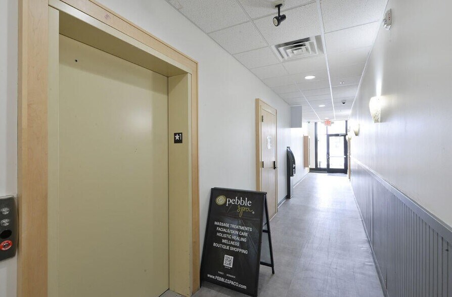 More Photos Of 222 N Broadway, Fargo Storefront Retail Office For Lease