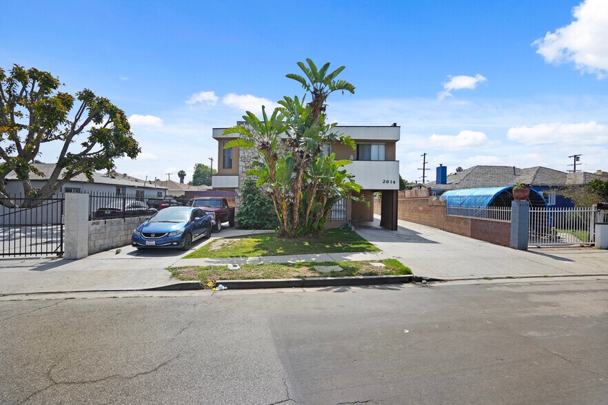 Primary Photo Of 2614 Garth Ave, Los Angeles Multifamily For Sale