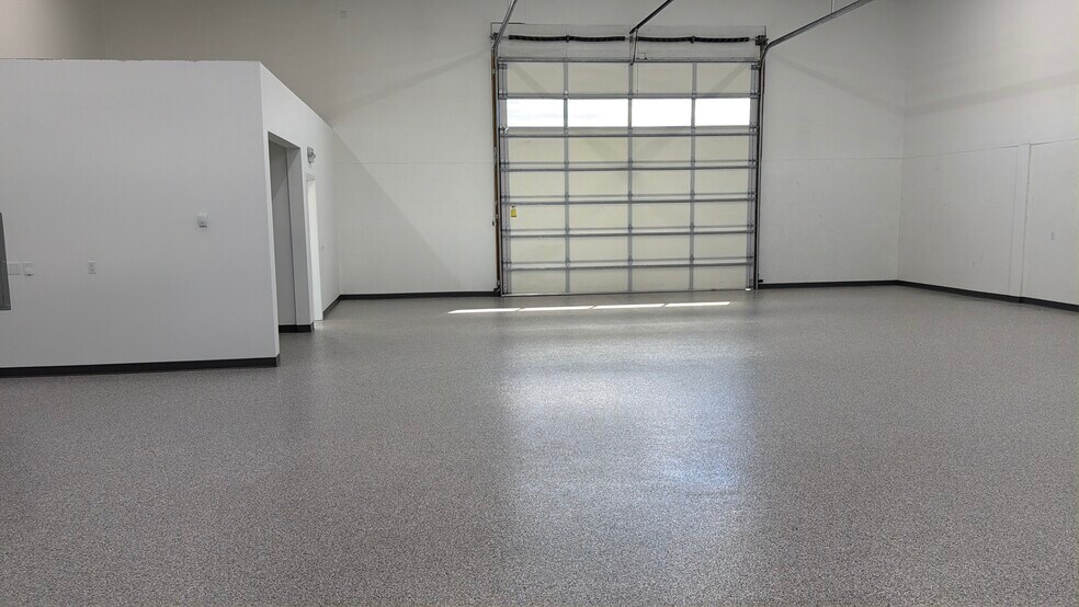 More Photos Of 3275-3325 Quad Park Ct, Post Falls Warehouse For Lease