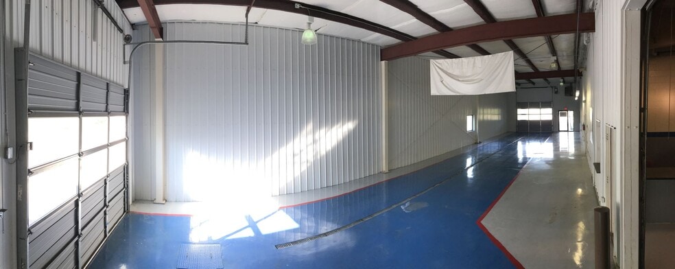 More Photos Of 1601 Bob White Blvd, Pulaski Auto Dealership For Sale