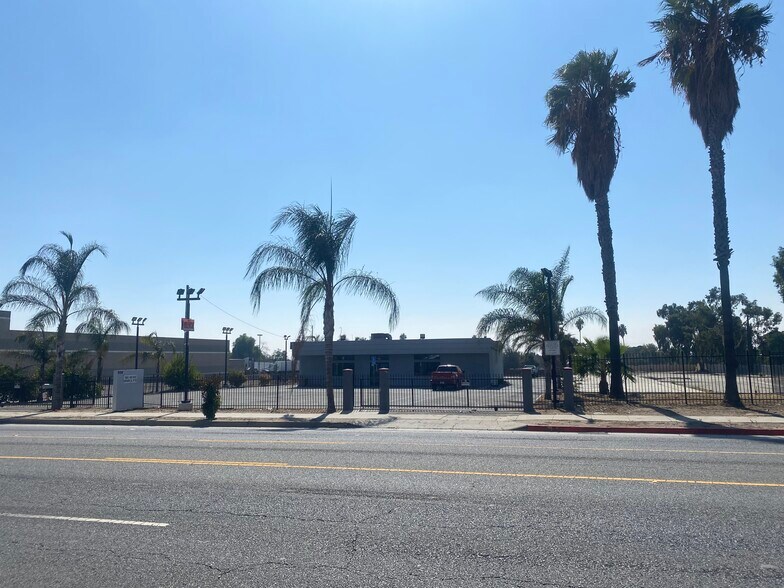 Primary Photo Of 958 Holt Blvd, Ontario Auto Dealership For Sale