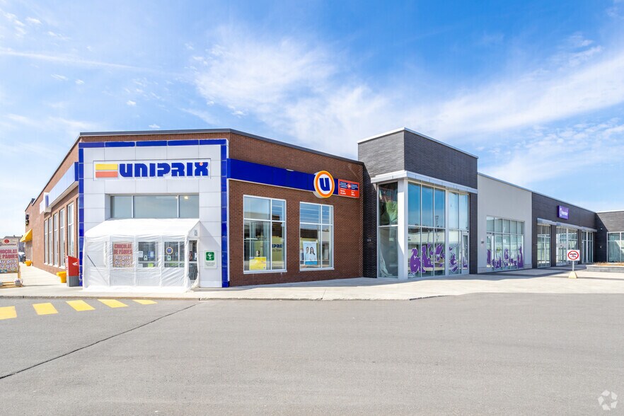 More Photos Of 2801 Boul Des Promenades, Sainte-Marthe-sur-le-Lac Freestanding For Lease
