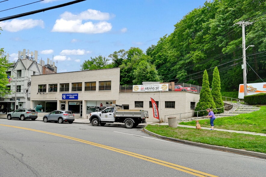 More Photos Of 2 Broadway, Valhalla Office For Sale