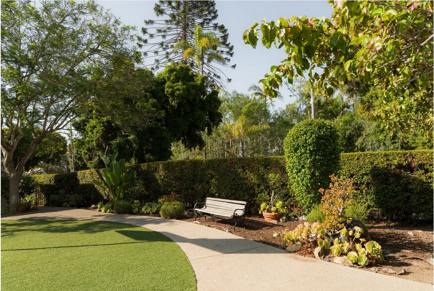 More Photos Of 1600 Santa Barbara St, Santa Barbara Office For Sale