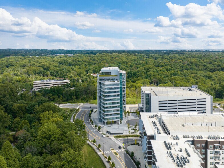 More Photos Of 6100 Merriweather Dr, Columbia Office For Sale