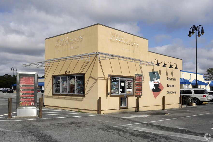 More Photos Of 1725 Knight Ave, Waycross Unknown For Lease