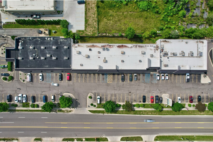 More Photos Of 3802 E Court St, Flint Unknown For Lease