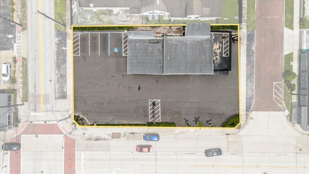 More Photos Of 845 N Mills Ave, Orlando Freestanding For Lease