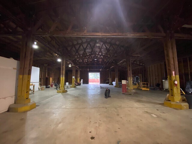 More Photos Of 9701 Black Bear Trl, Fort Smith Warehouse For Lease