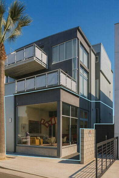 Primary Photo Of 608-610 Main St, Venice Loft Creative Space For Sale