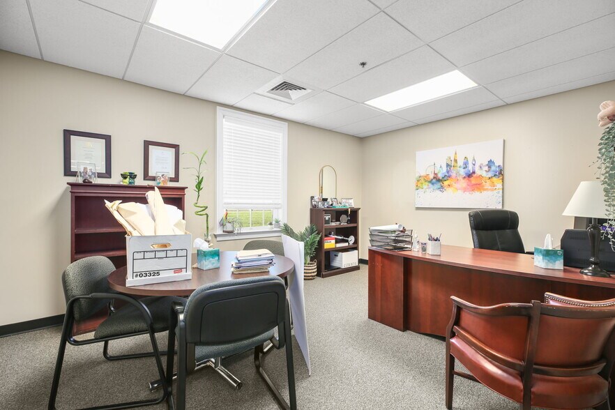 More Photos Of 3310 Shannon Park Dr, Fredericksburg Office For Sale