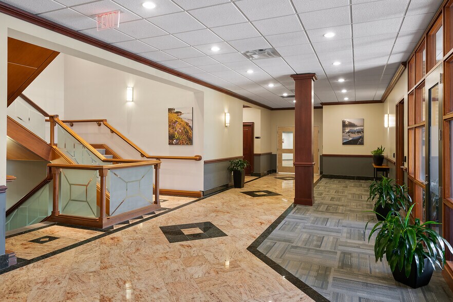 More Photos Of 300 Southborough Dr, South Portland Office For Lease