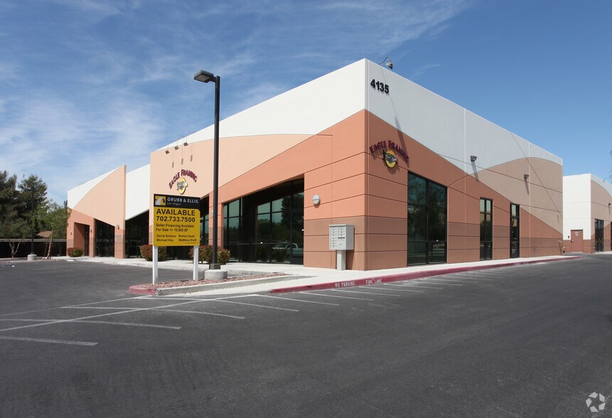 Primary Photo Of 4135 N Rancho Dr, Las Vegas Light Distribution For Lease