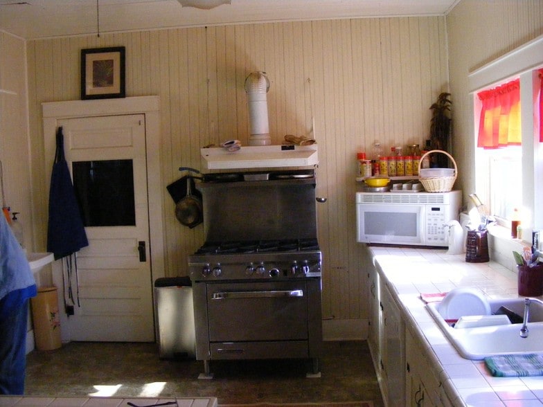 More Photos Of 306 W Aspen Ave, Crosbyton Hotel For Sale