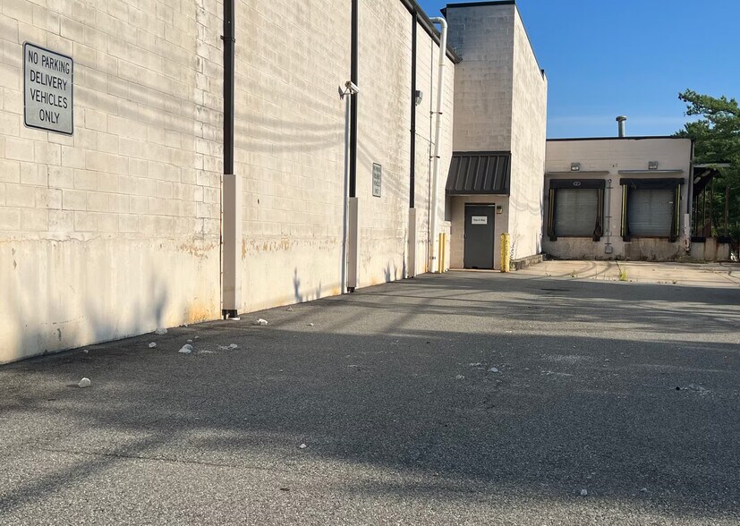 More Photos Of 120 Orlando Dr, Raritan Unknown For Lease