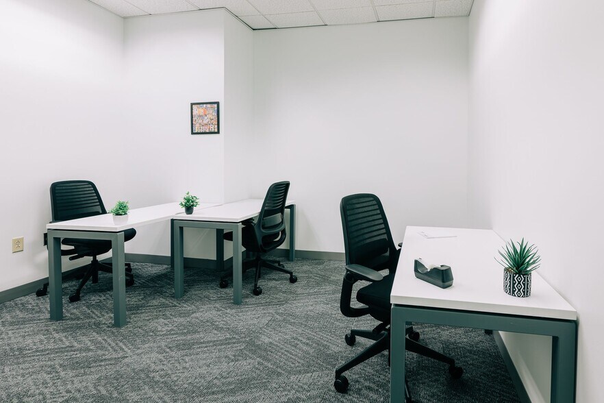 More Photos Of 330 Innovation Blvd, State College Coworking Space