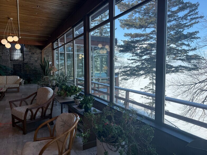 More Photos Of 621 1st Ave S, Buffalo Specialty For Sale