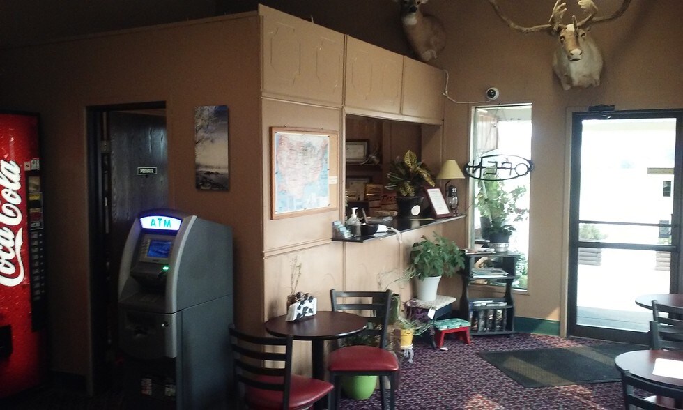 More Photos Of 1301 W Grand Xing, Mobridge Hotel For Sale