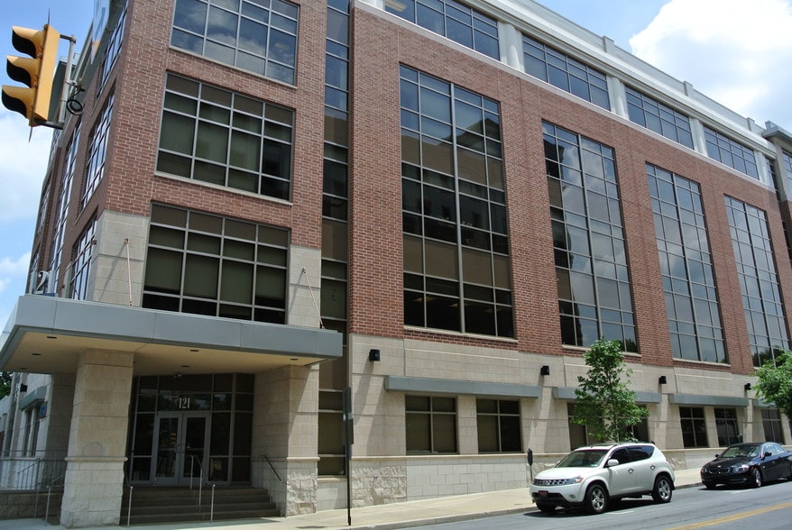 More Photos Of 121 N Walnut St, West Chester Office For Lease