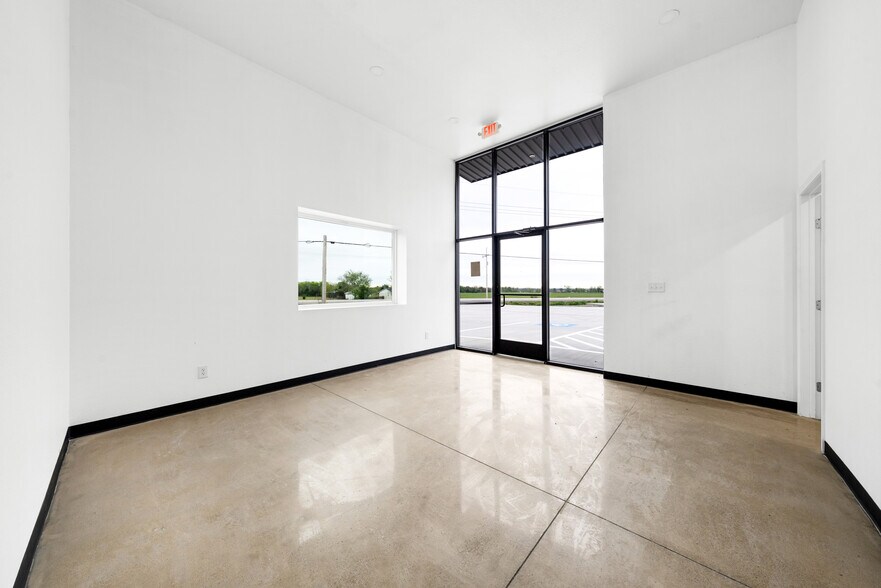 More Photos Of 1400 S State Hwy 78, Farmersville Industrial For Lease