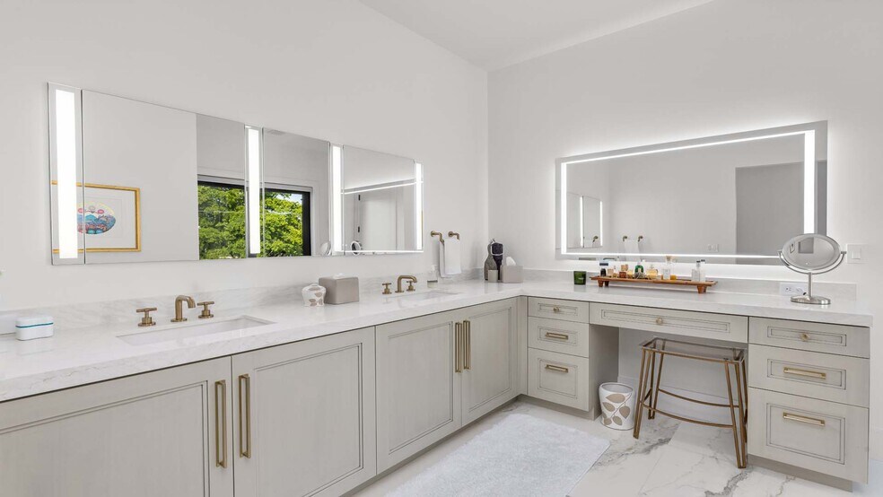 More Photos Of 230 George Bush Blvd, Delray Beach Office Residential For Sale