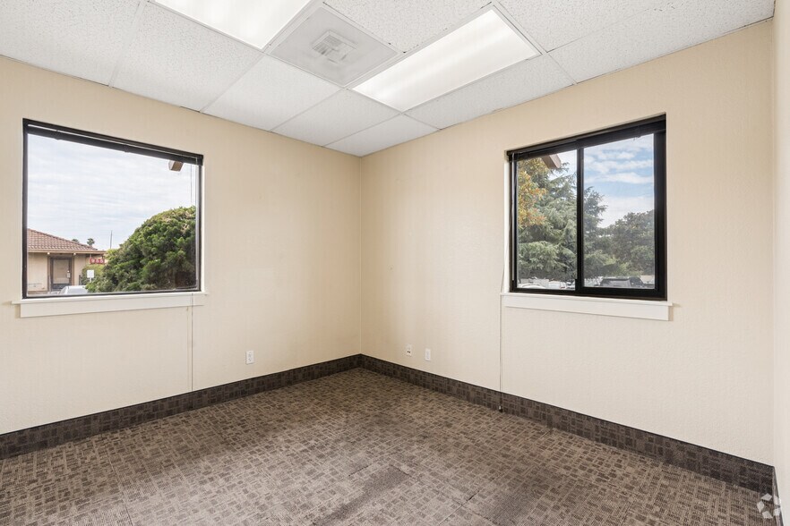 More Photos Of 945-947 Blanco Rd, Salinas Medical For Lease