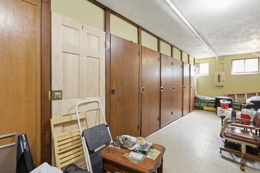 More Photos Of 826 5th St E, Saint Paul Apartments For Sale
