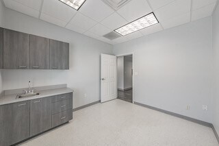 More Photos Of 4360 N Josey Ln, Carrollton Medical For Lease