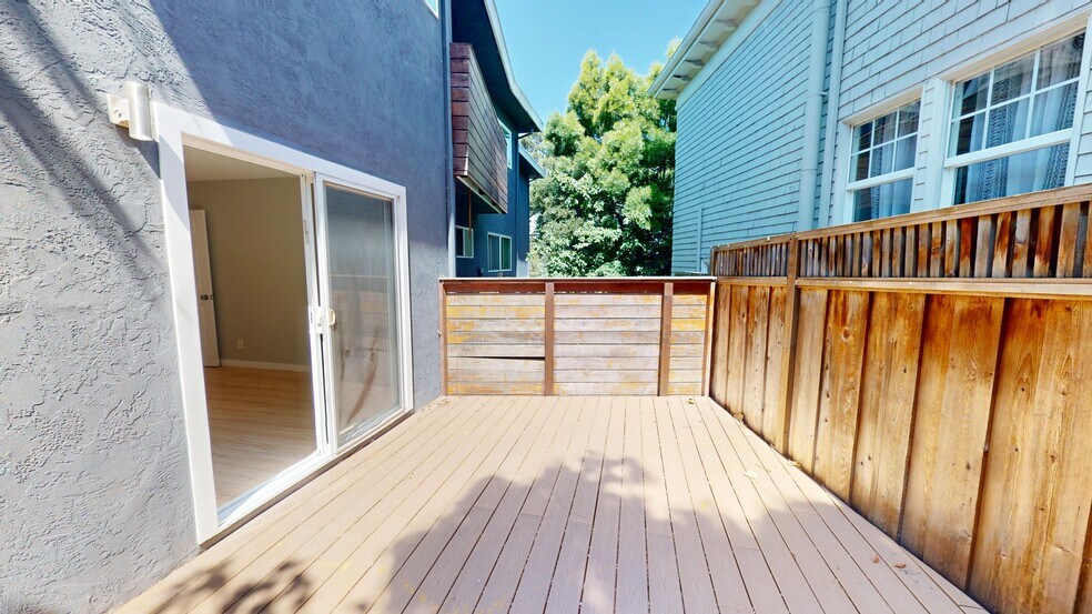 More Photos Of 550 Fairmount Ave, Oakland Apartments For Sale