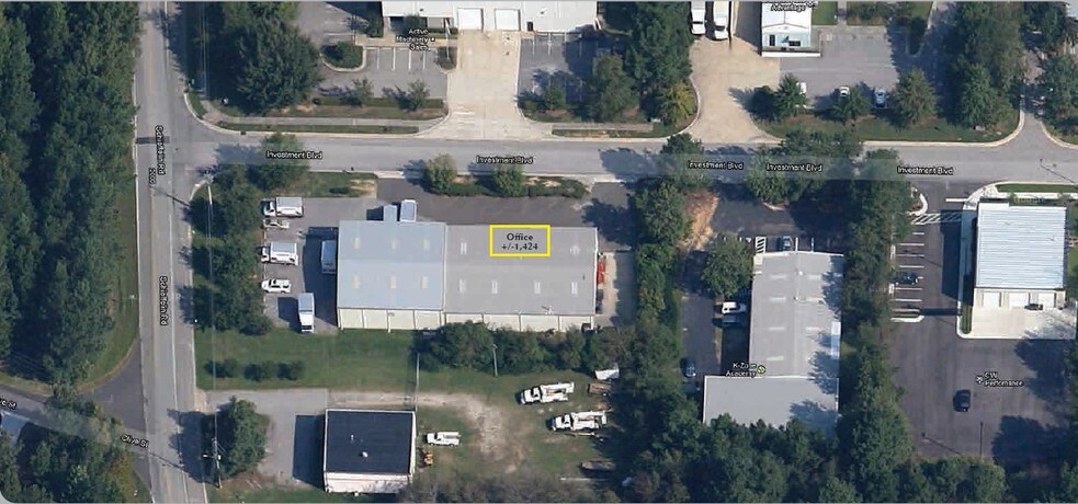 More Photos Of 1000 Investment Blvd, Apex Flex For Lease