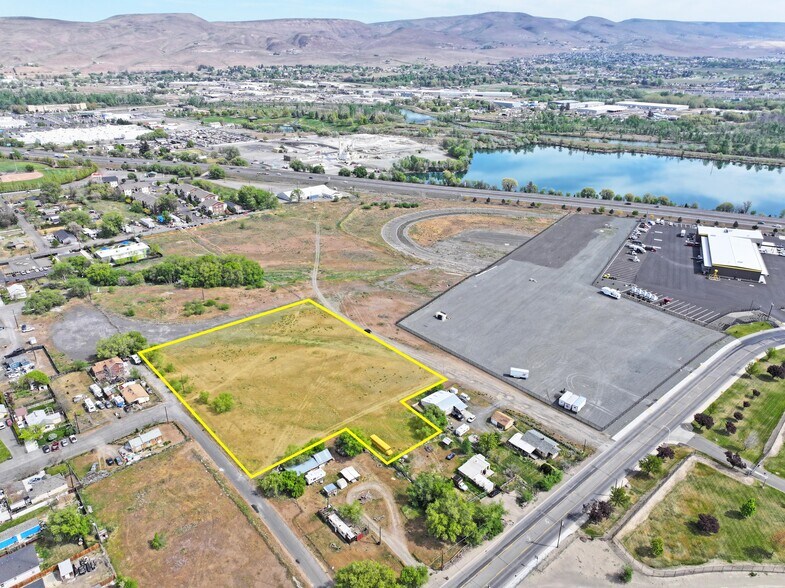 More Photos Of E Adams St @ S 15th St, Yakima Land For Sale
