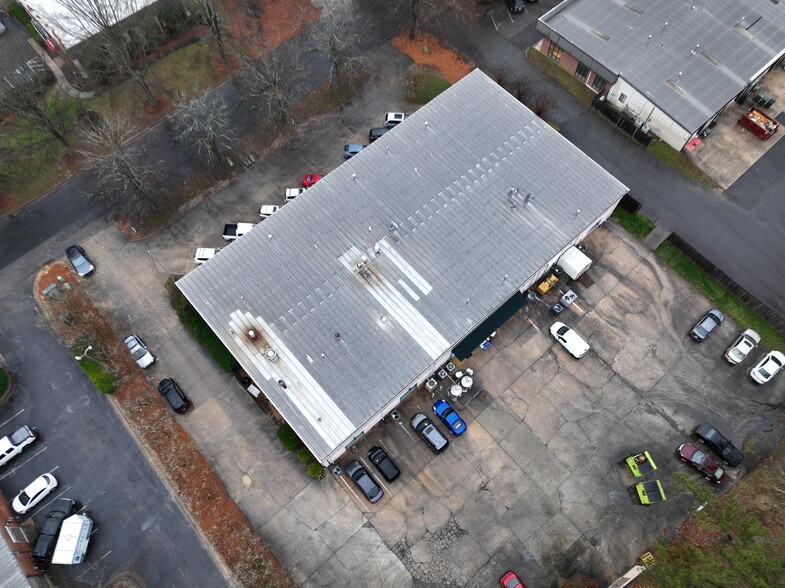 More Photos Of 102 Woodwinds Industrial Ct, Cary Research And Development For Lease