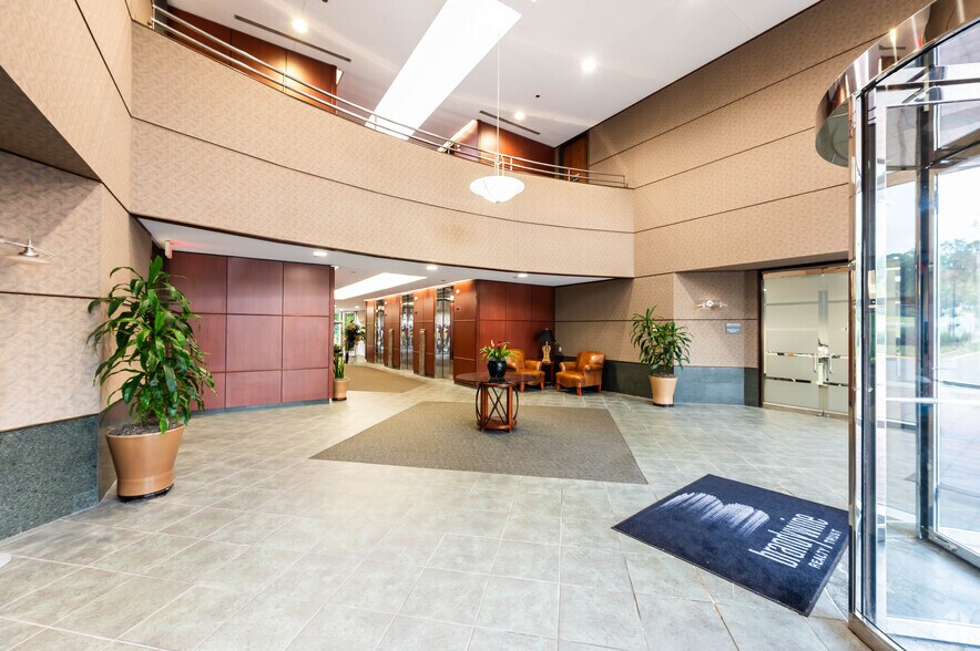 More Photos Of 7501 Boulder View Dr, North Chesterfield Unknown For Lease